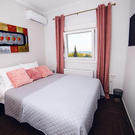 Apartament Thalassa Luxury - Korinos Skala Korinou