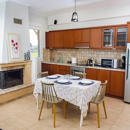 Thalassa Luxury - Korinos Skala Korinou