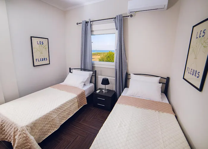 Thalassa Luxury - Korinos Skala Korinou